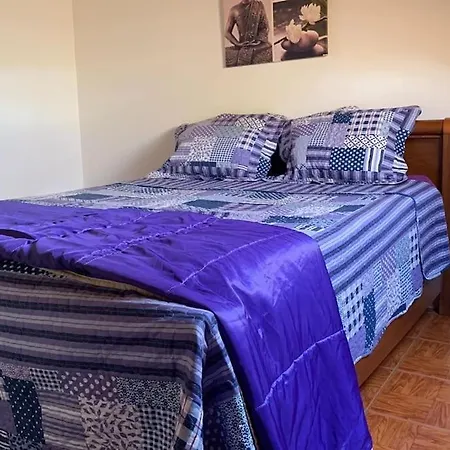 Maison Chaleureuse Avec Cheminee